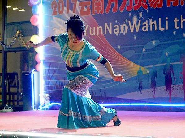 萬(wàn)力貿(mào)易晚會(huì)舞蹈 萬(wàn)力貿(mào)易晚會(huì)舞蹈